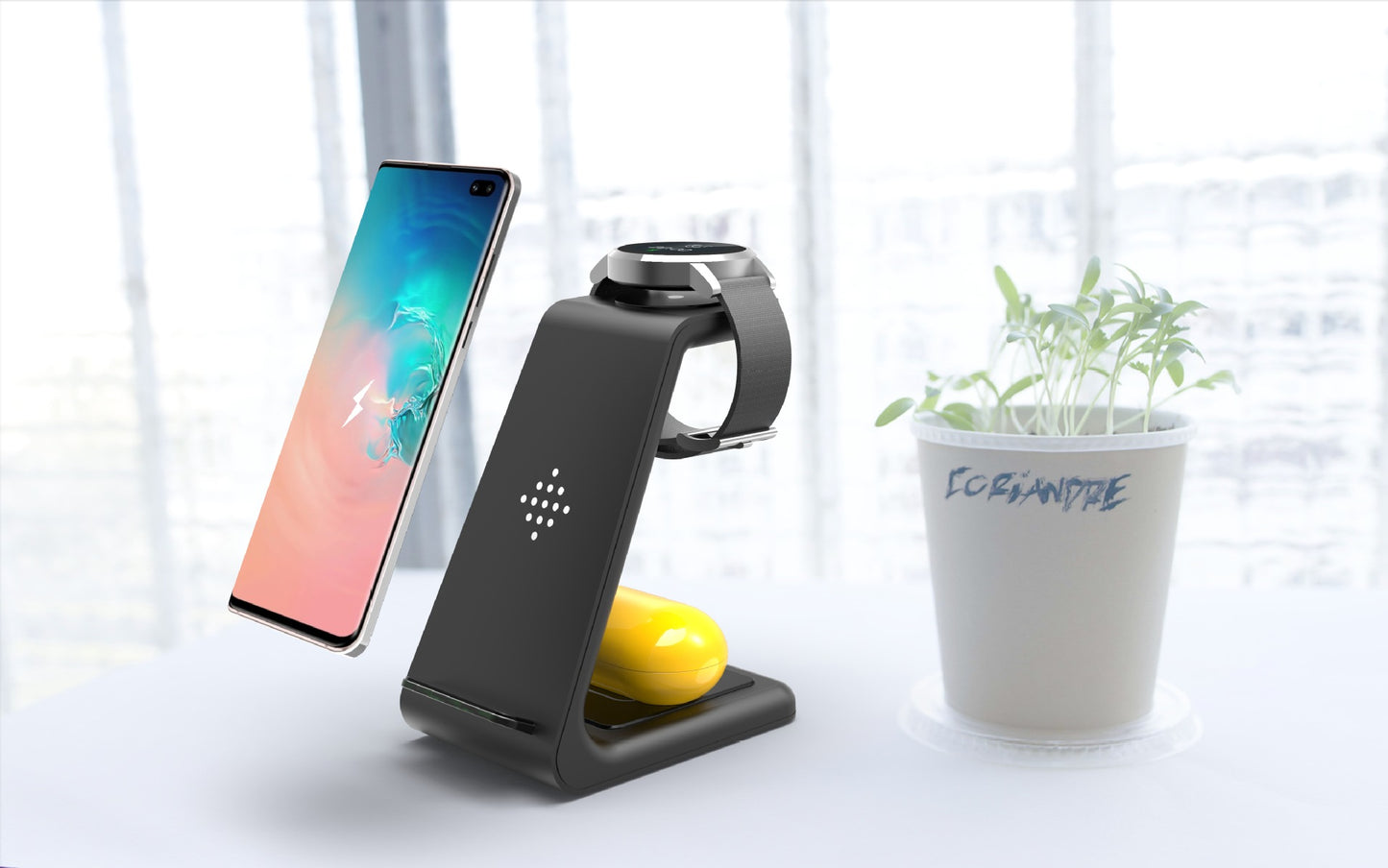 Shop Wireless 3-in-1 Phone charging station - Home & Garden Goodlifebean Giant Plushies