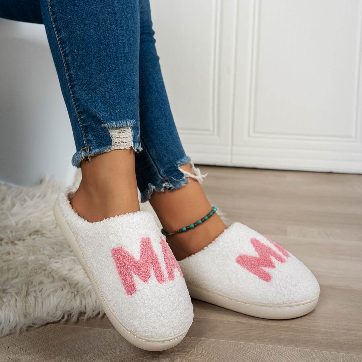 Kawaii MAMA slippers | Christmas Gifts for New Moms - Goodlifebean