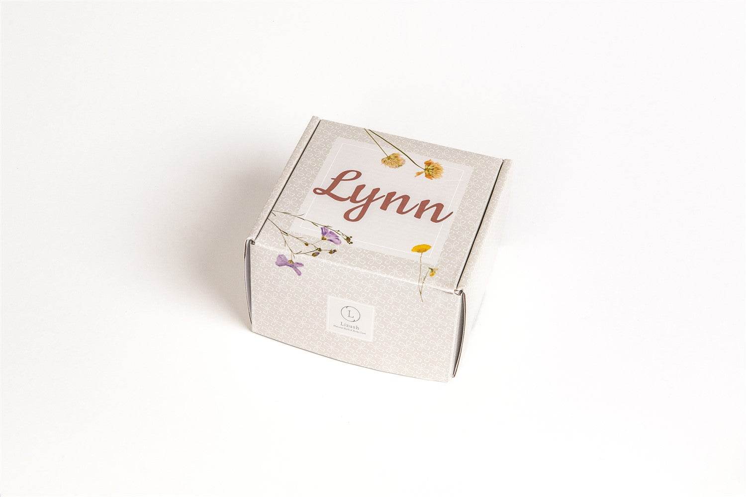 Hug in a Box Skincare Set | Valentine's Day Skincare Gift Box - Goodlifebean