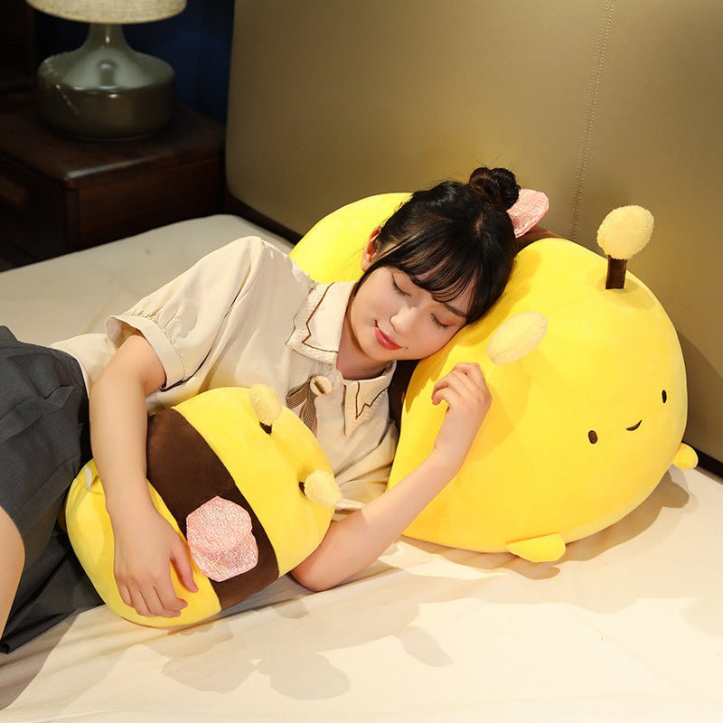 Chumpy Bee Honeybean: Chubby Bee Plushie – Goodlifebean