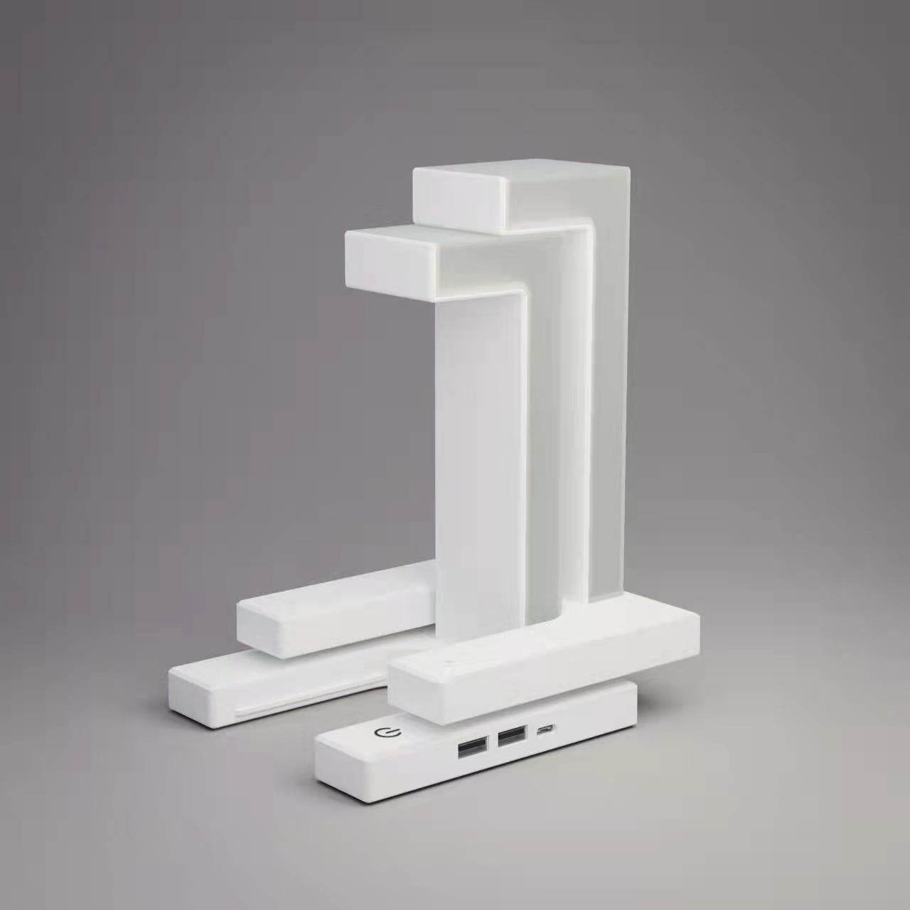 Kawaii Wireless Charging Table Lamp
