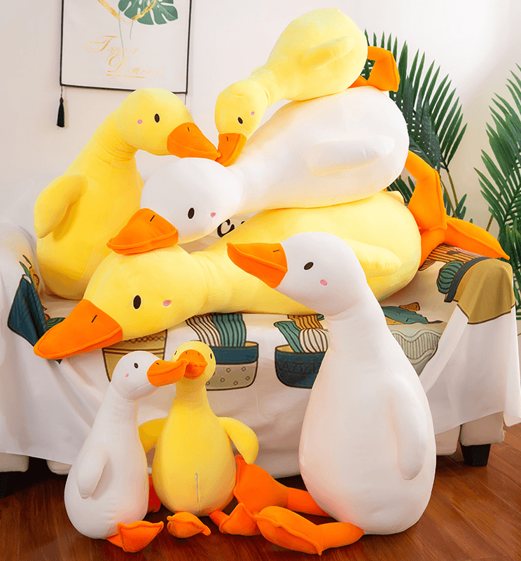 Shop Stress Relief Jumbo Goose Plush - Stuffed Animals Goodlifebean Giant Plushies