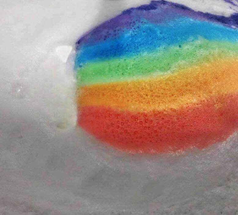 Rainbow Cloud Bath Bomb - Goodlifebean