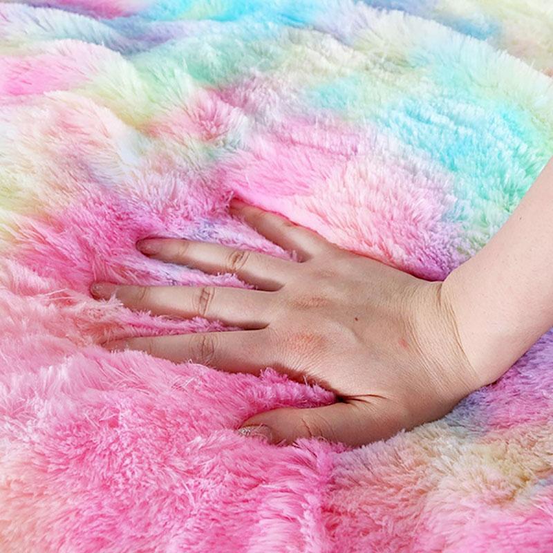 Shop Soft Plush Throw blanket - Goodlifebean Giant Plushies