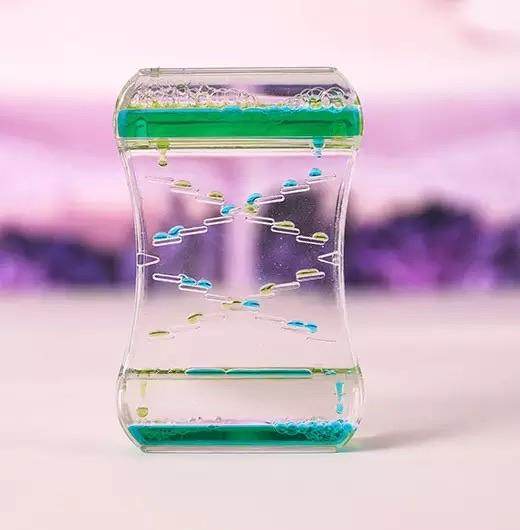 Satisfying Hourglass Display - Goodlifebean