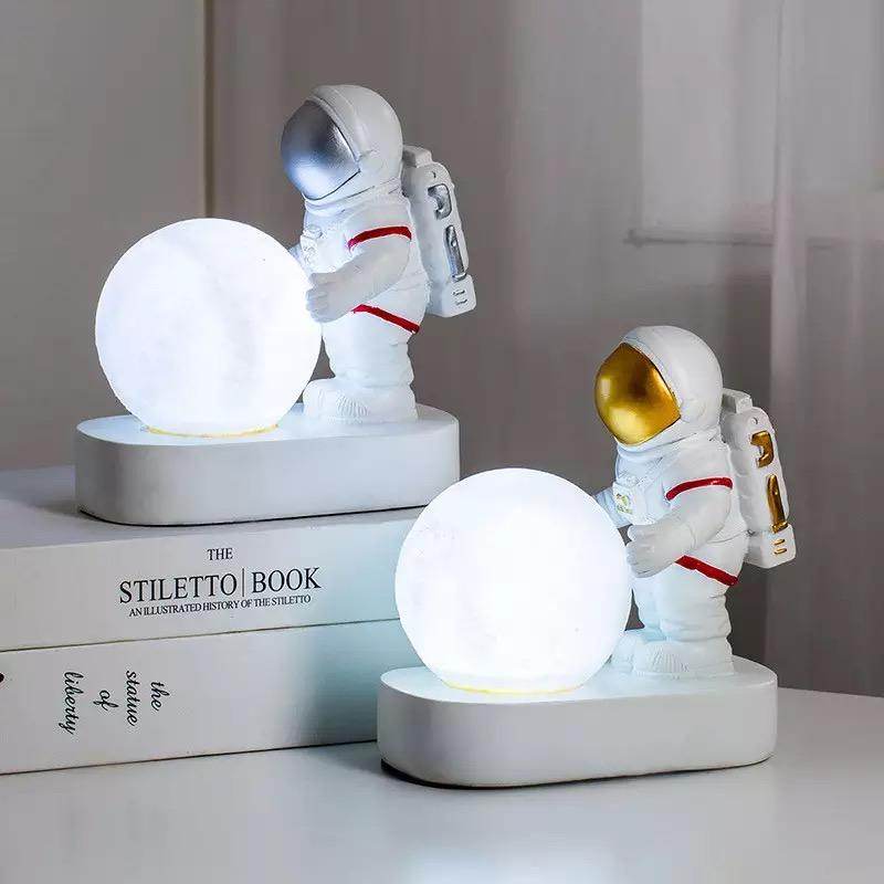 Astronaut Night Lamp - Goodlifebean