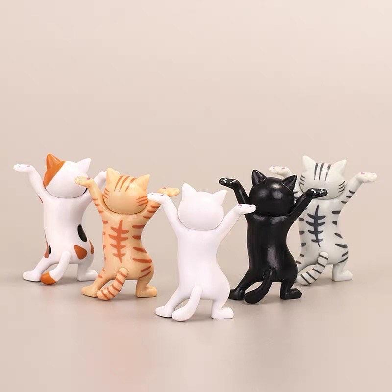 Shop Mochi Cat Holder(Pack of 5) - Goodlifebean Giant Plushies