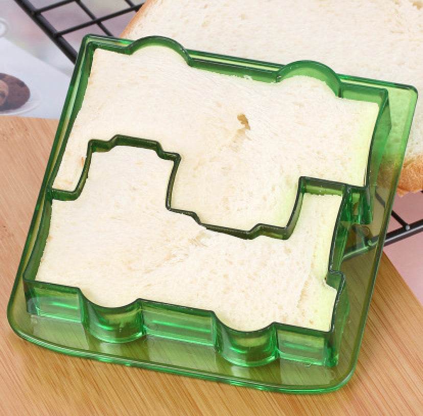 Dinosaur Sandwhich Cutter - Goodlifebean