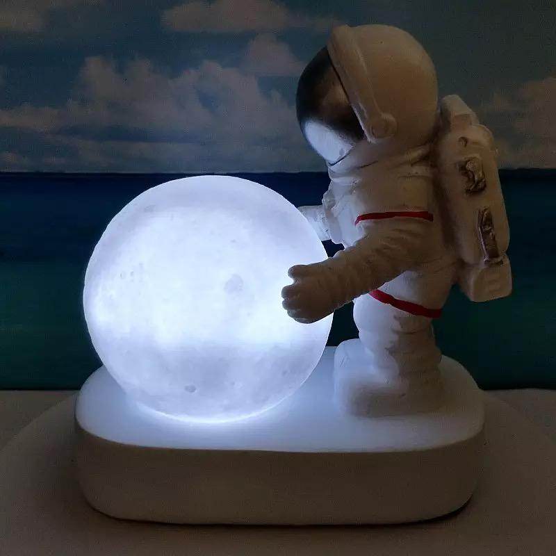 Astronaut Night Lamp - Goodlifebean